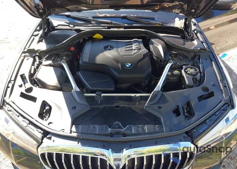 2021 BMW 530I z USA, uszkodzony, nr VIN WBA53BH03MWX04142